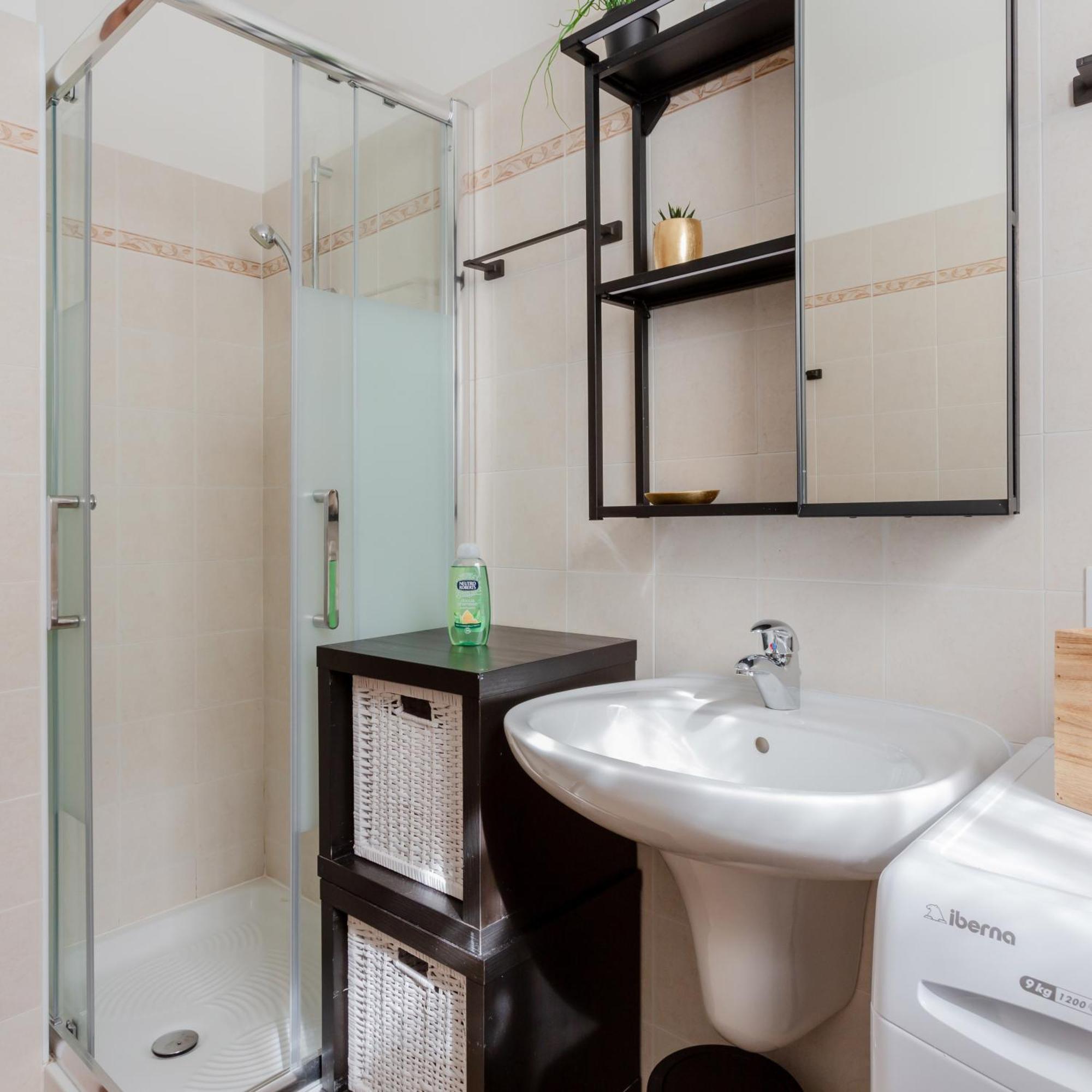 Lioda Roccia Masarie Ngoại thất bức ảnh
